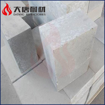 硫酸铝与水泥不烧砖的结合剂及储存